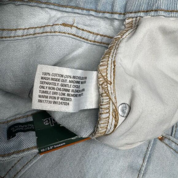 Wild Fable NWT light wash super high rise cutoff shorts size 10 - Picture 10 of 11